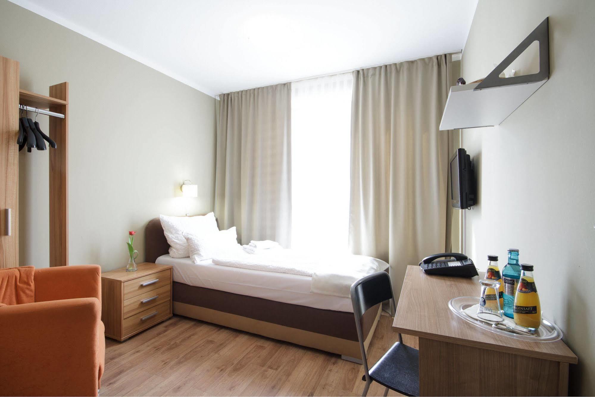 Pankow Hotel 3*