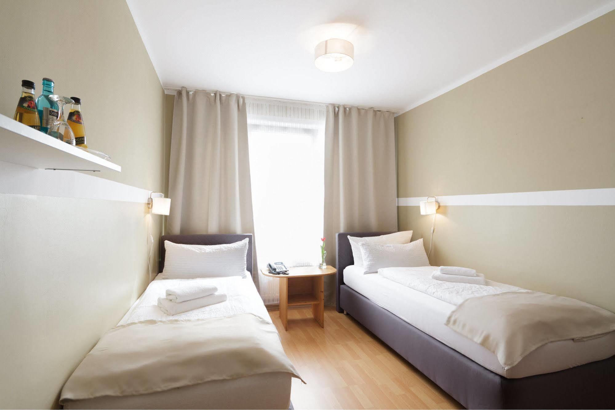 Pankow Hotel 3*